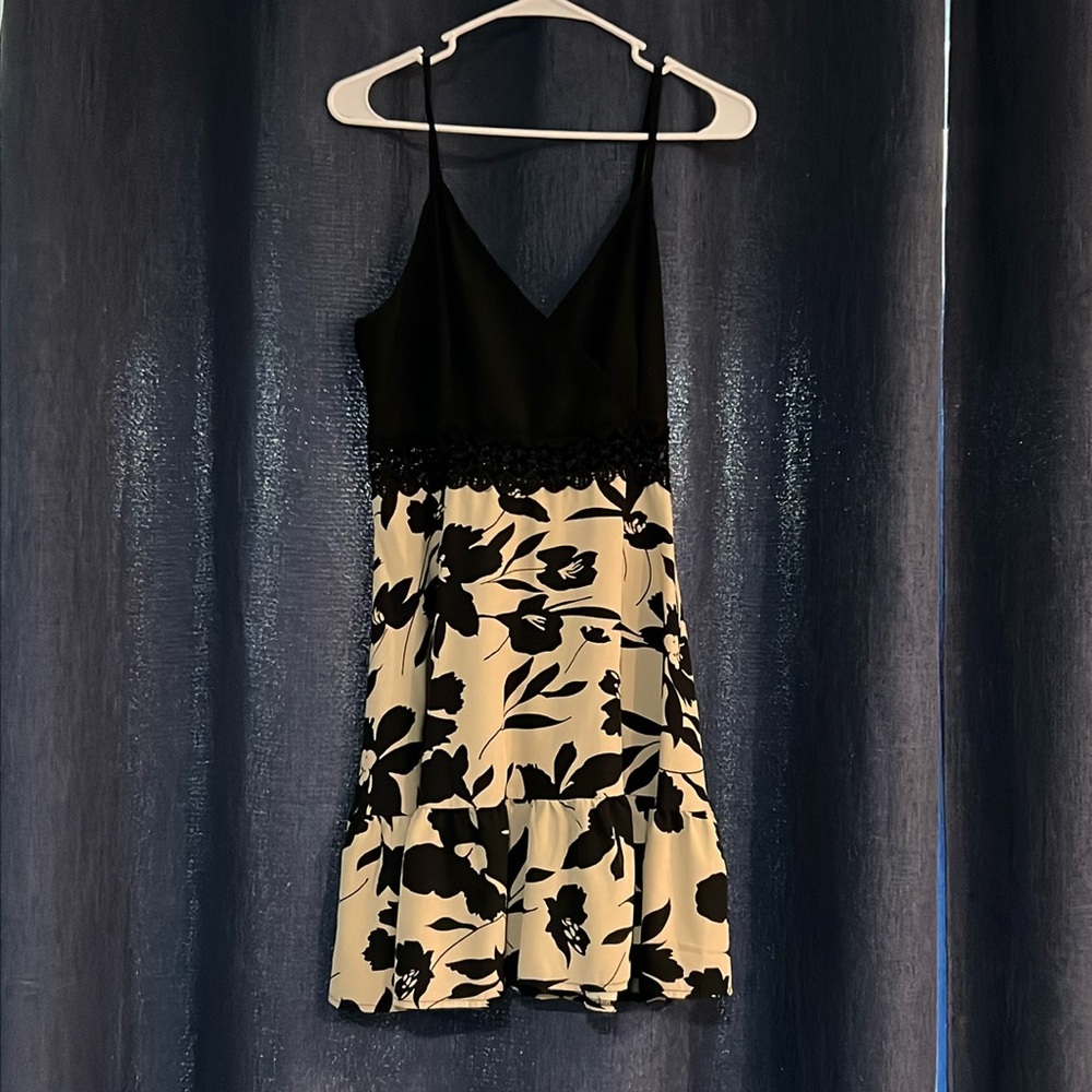 Women’s dress size Large